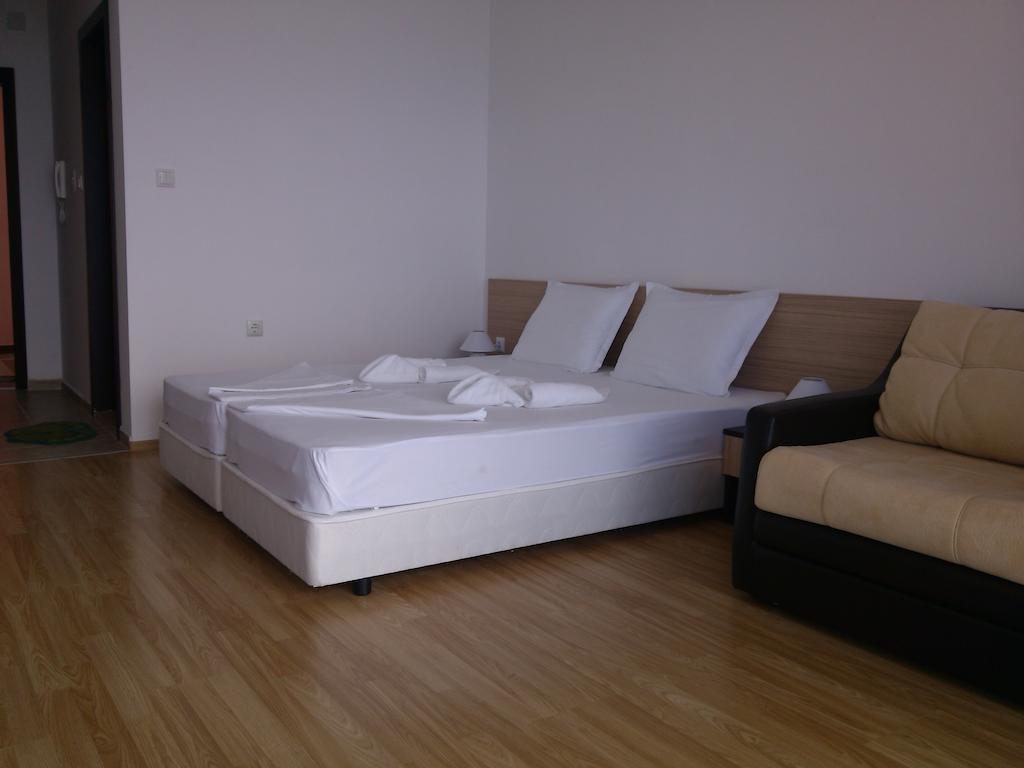 Villa Lazuren Bryag 2 Chernomorets Kamer foto